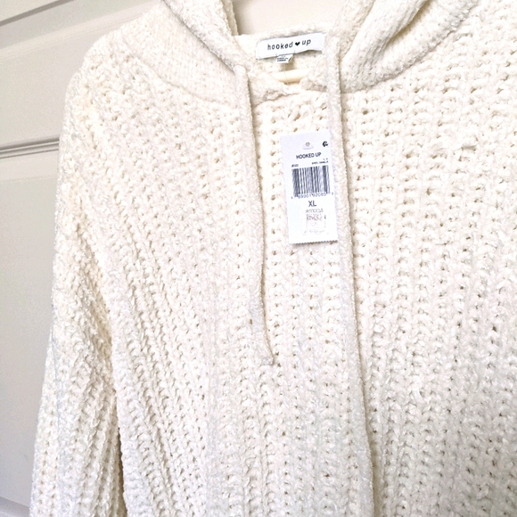 Cropped chenille sweater - Picture 2 of 4